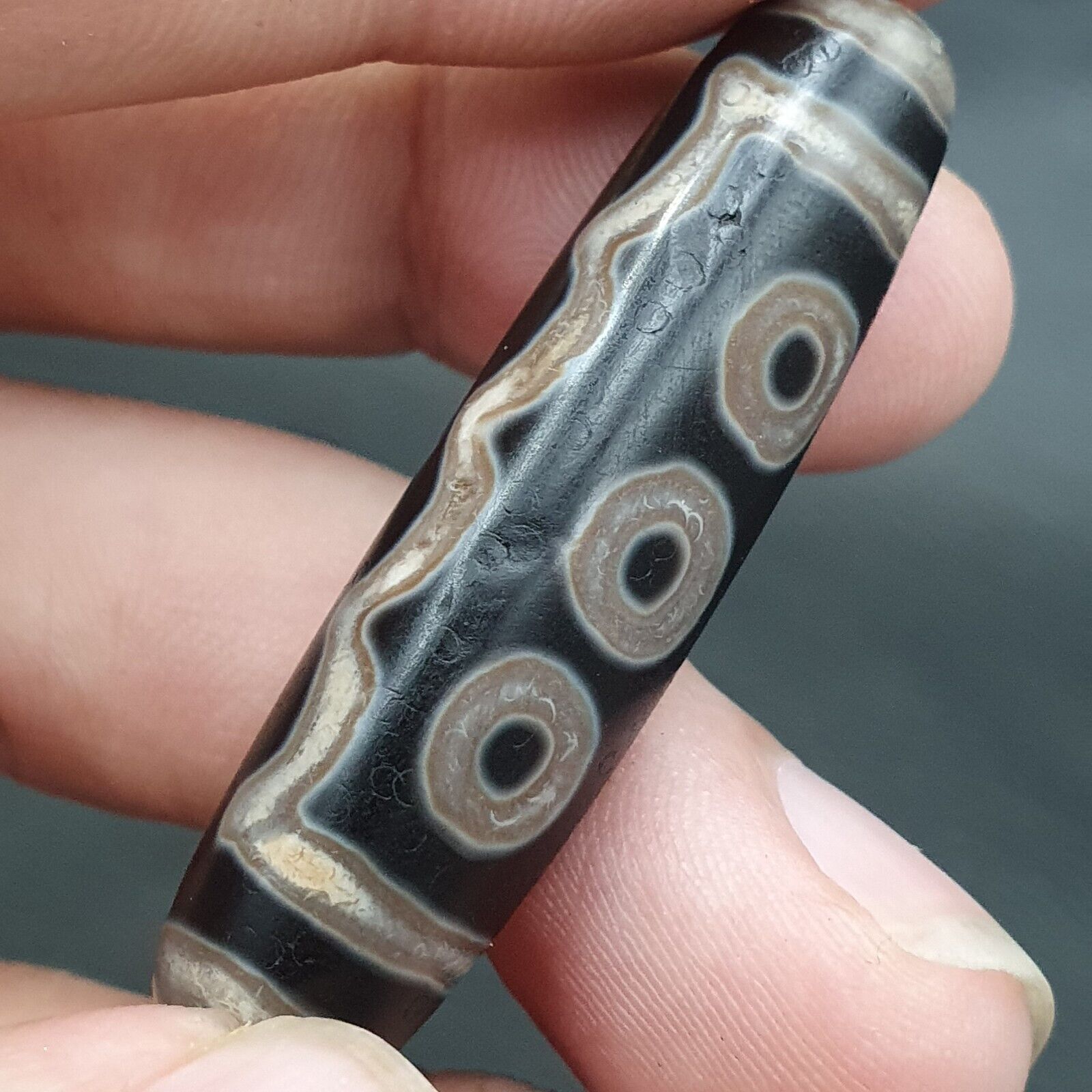 Unique Eyes Pattern Himalayan Tibetan 7Eyes Dzi Agate Bead Amulet