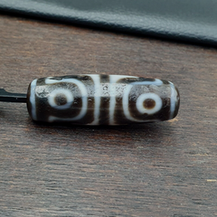 Very Unique Himalayan Tibetan tasso lotus Vajra 4 Eyes Dzi Agate Bead Amulet
