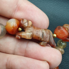 Antique Ancient Agate Animal Figurine with carnelian Agate Beads Bracelet