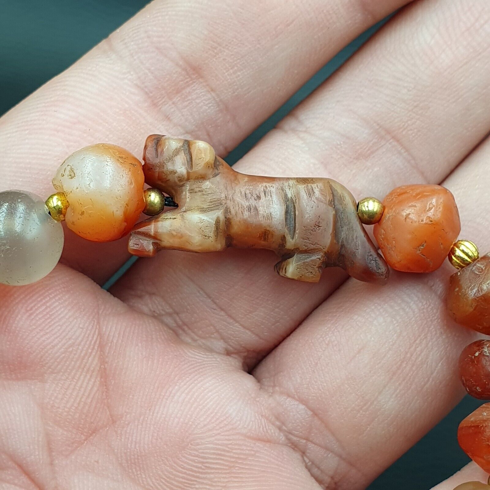 Antique Ancient Agate Animal Figurine with carnelian Agate Beads Bracelet
