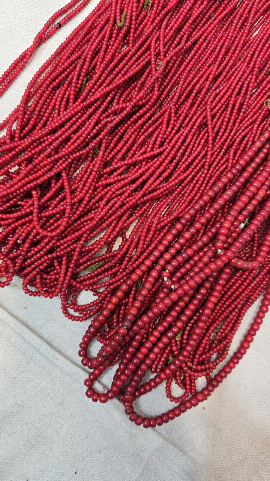 4mm Venetian Dark Blood red White Heart Trade Beads Necklaces