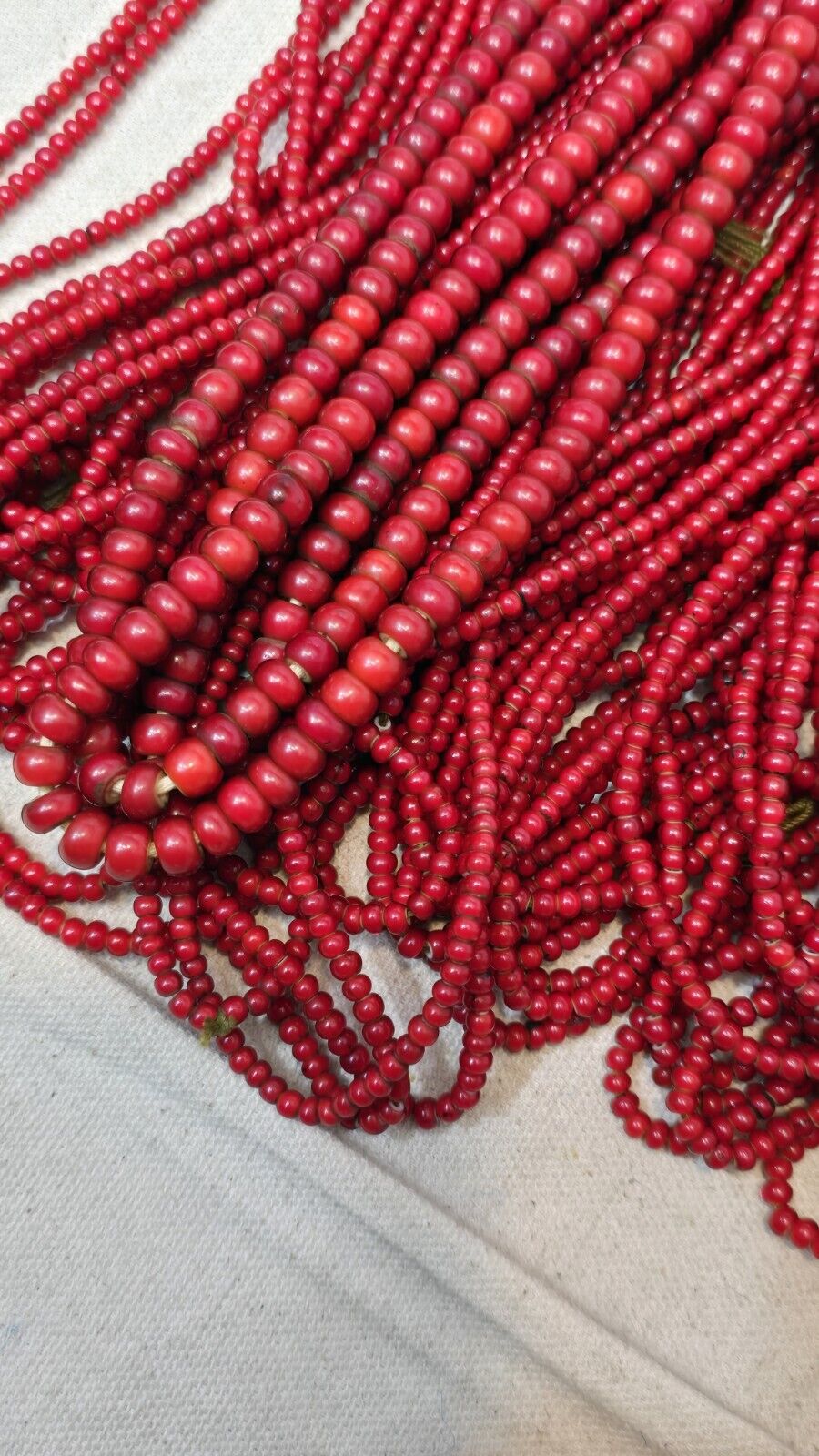 4mm Venetian Dark Blood red White Heart Trade Beads Necklaces