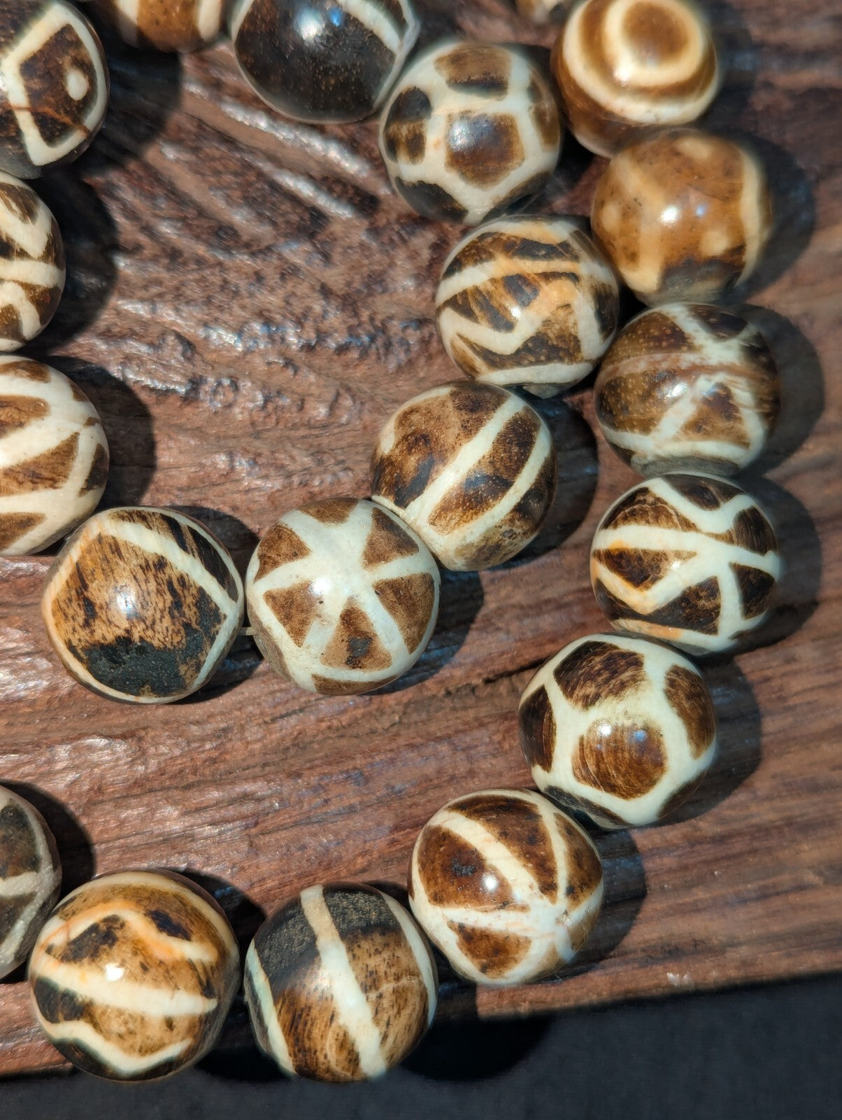 Asian Burmese Old Pumtek petrified Wood Stone beads Long necklace rare pattern