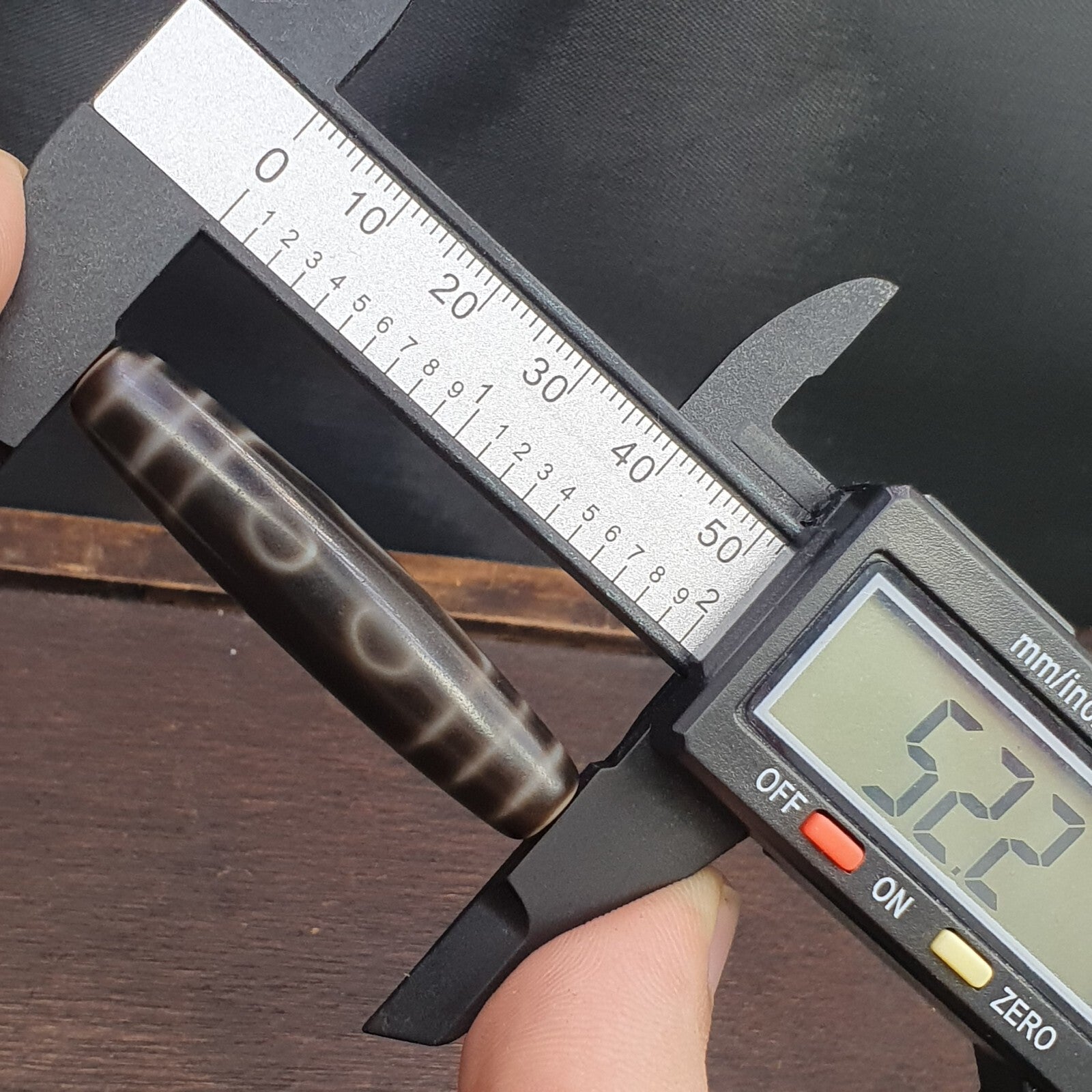 High quality Old Tibetan 5 Circle Square Eyes Agate stone Dzi Bead Amulet HQ-4