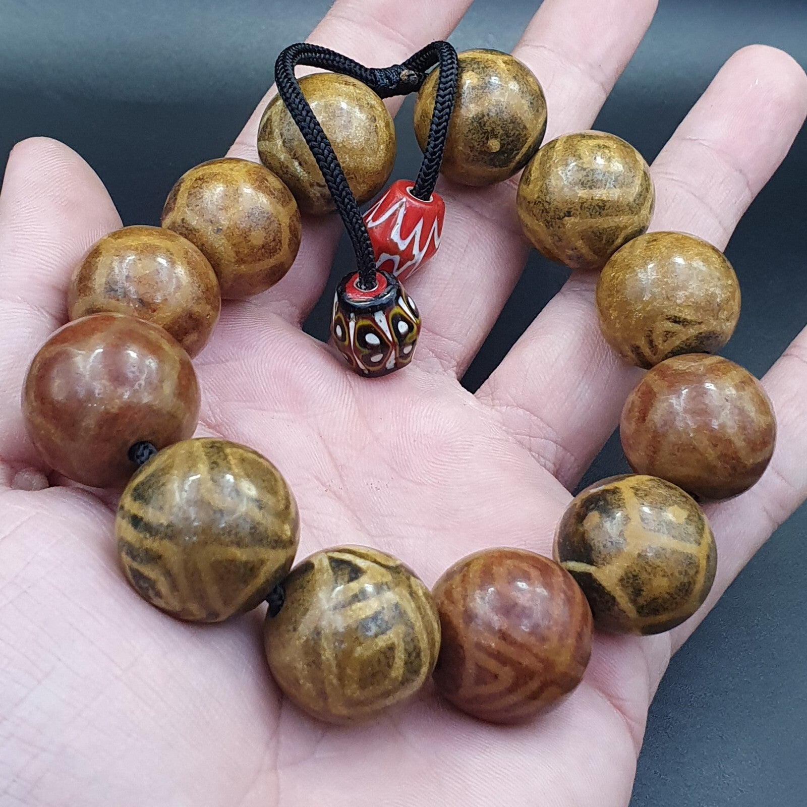 South Asian Burmese Antiques Pumtek Pyu Beads 20 - 22mm Lot 12 Beads Bracelet