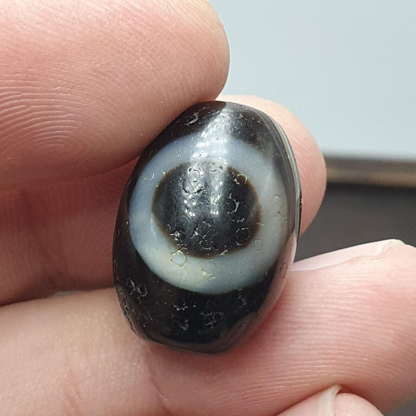 Old tibetan 1 eye agate unique pattern agate stone dzi bead amulet #3