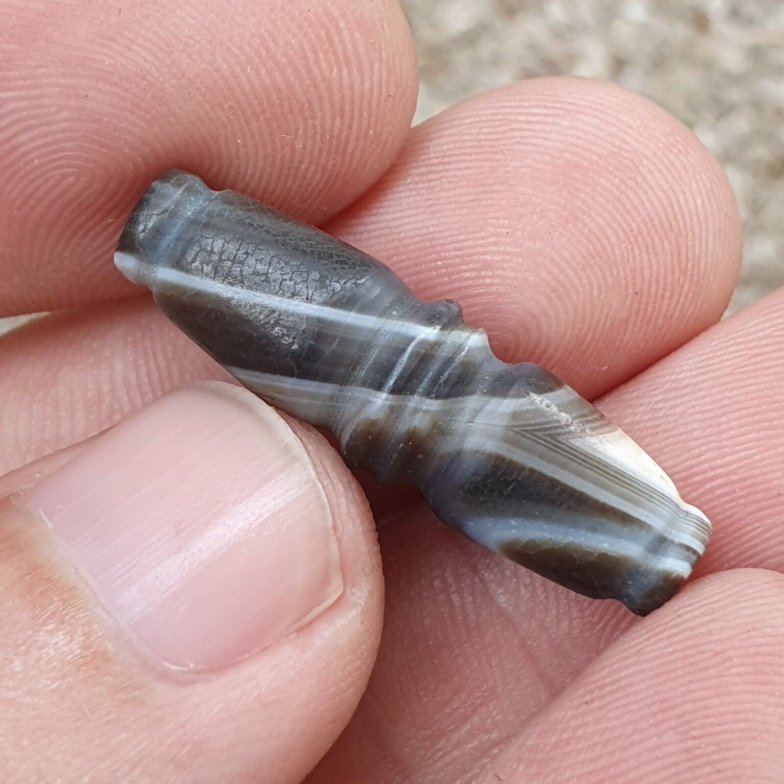 Very rare antique tibetan gray agate carving bead