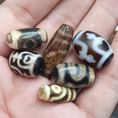 Lot 9 vintage tibetan unique pattern eyes agate stone dzi bead amulet