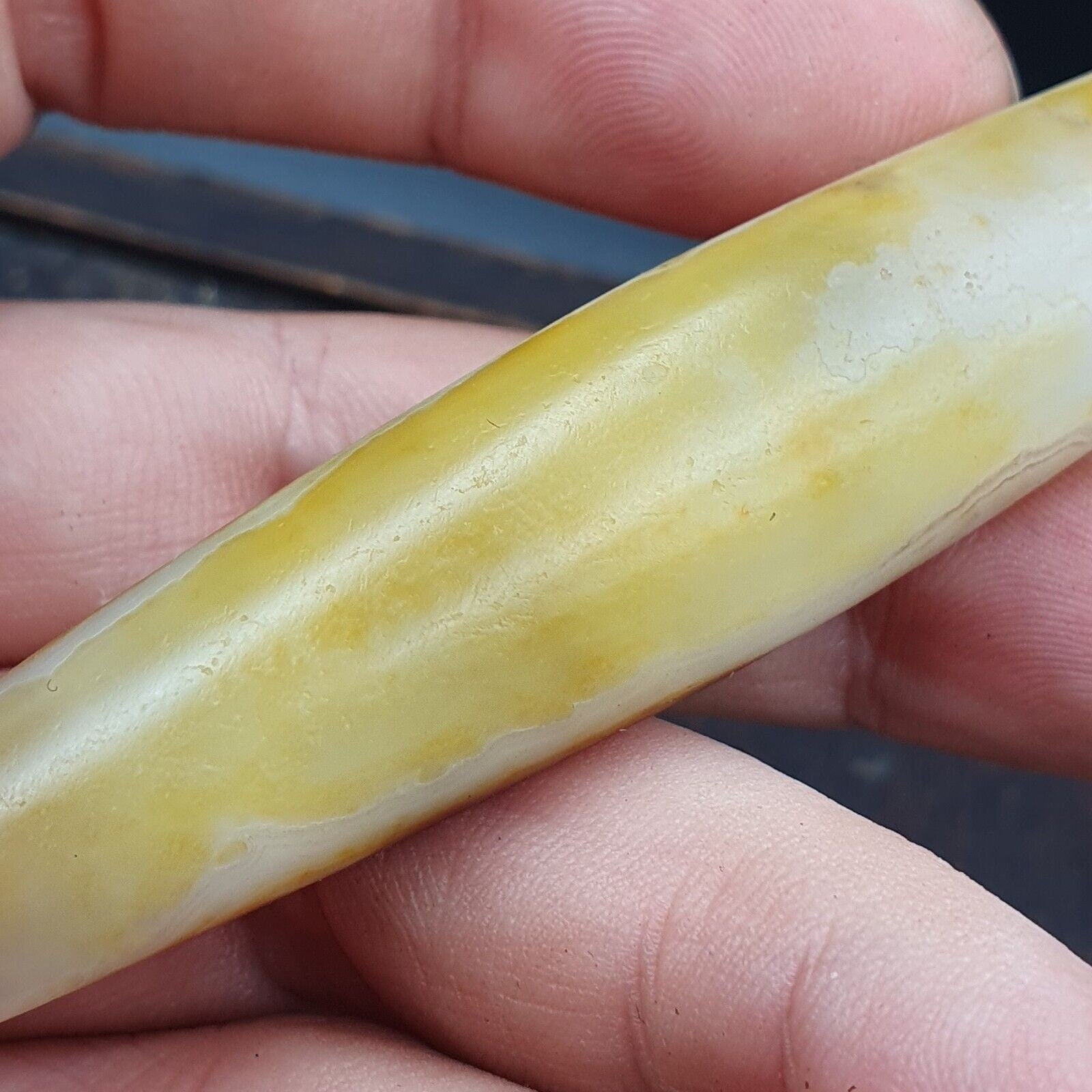 Antique yemeni old crystal agate middle eastern yellow agate bead -35y
