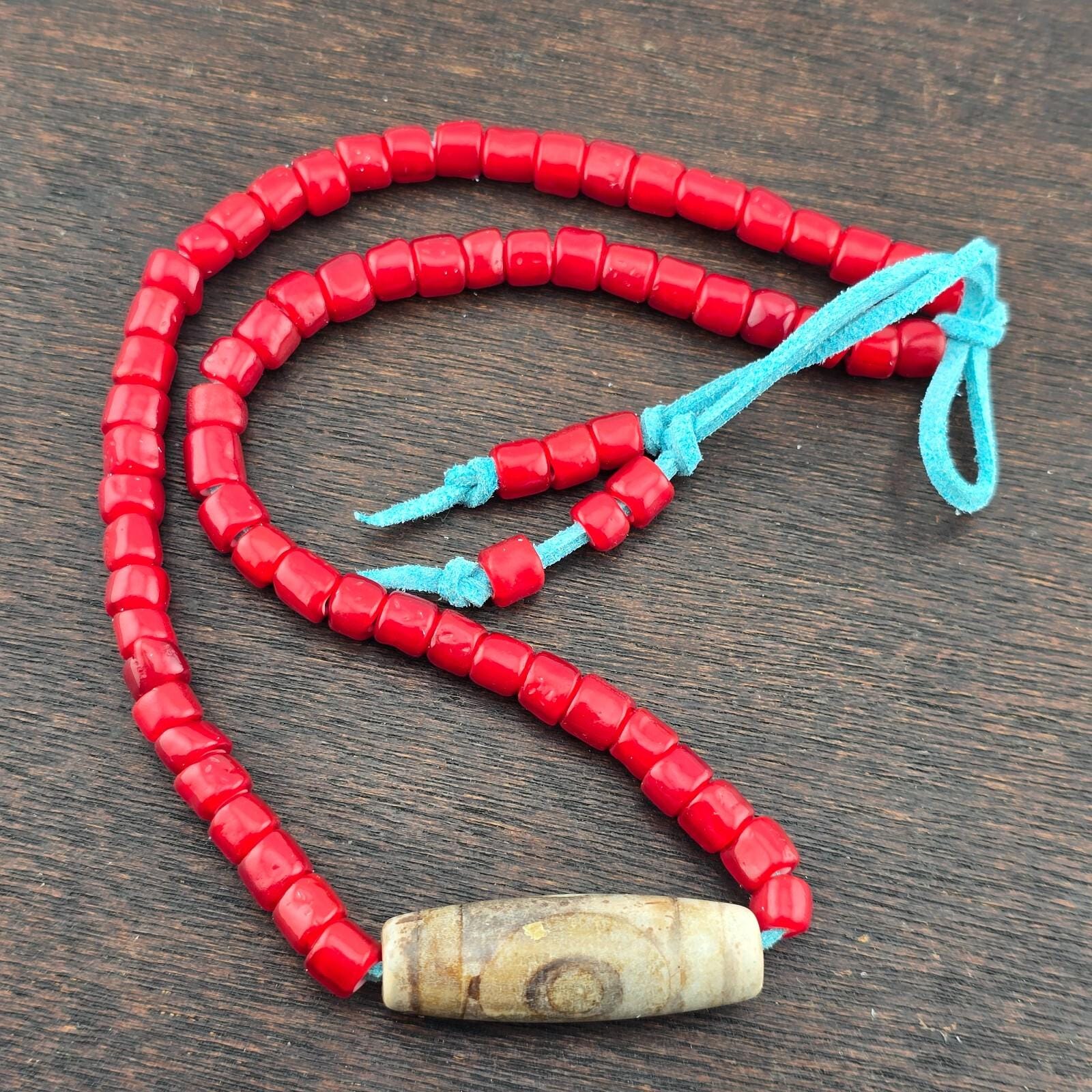 2 slide eyes old himalayan tibetan agate dzi bead red whitehert beads necklace