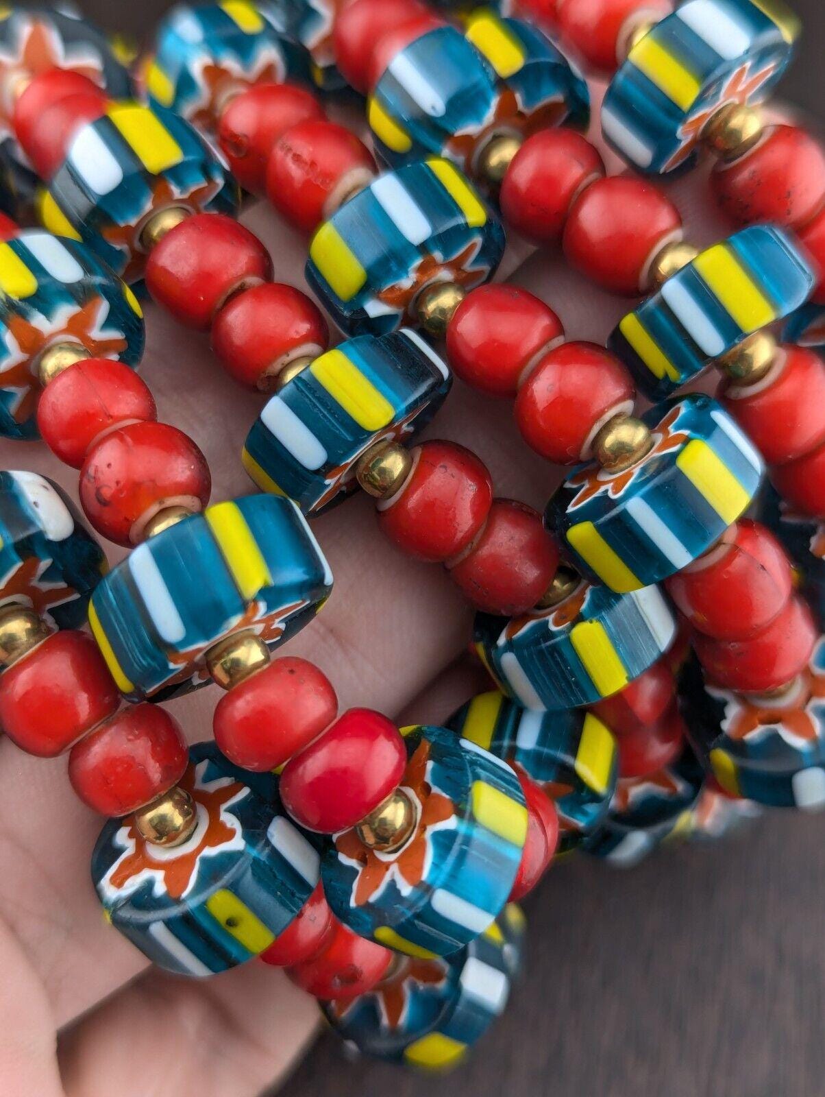 8mm antique venetian cranberry red white heart chevron beads bracelet