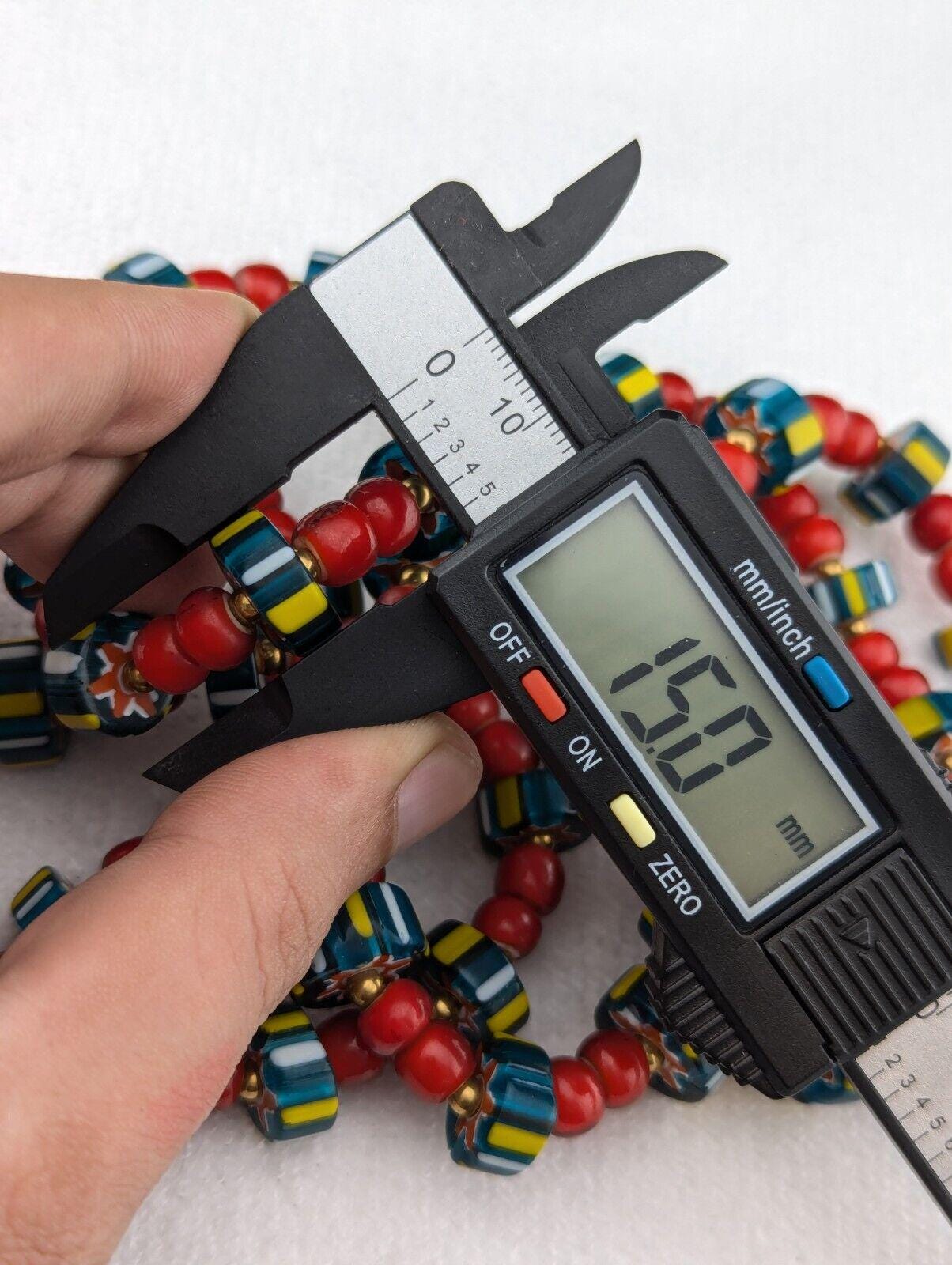 8mm antique venetian cranberry red white heart chevron beads bracelet