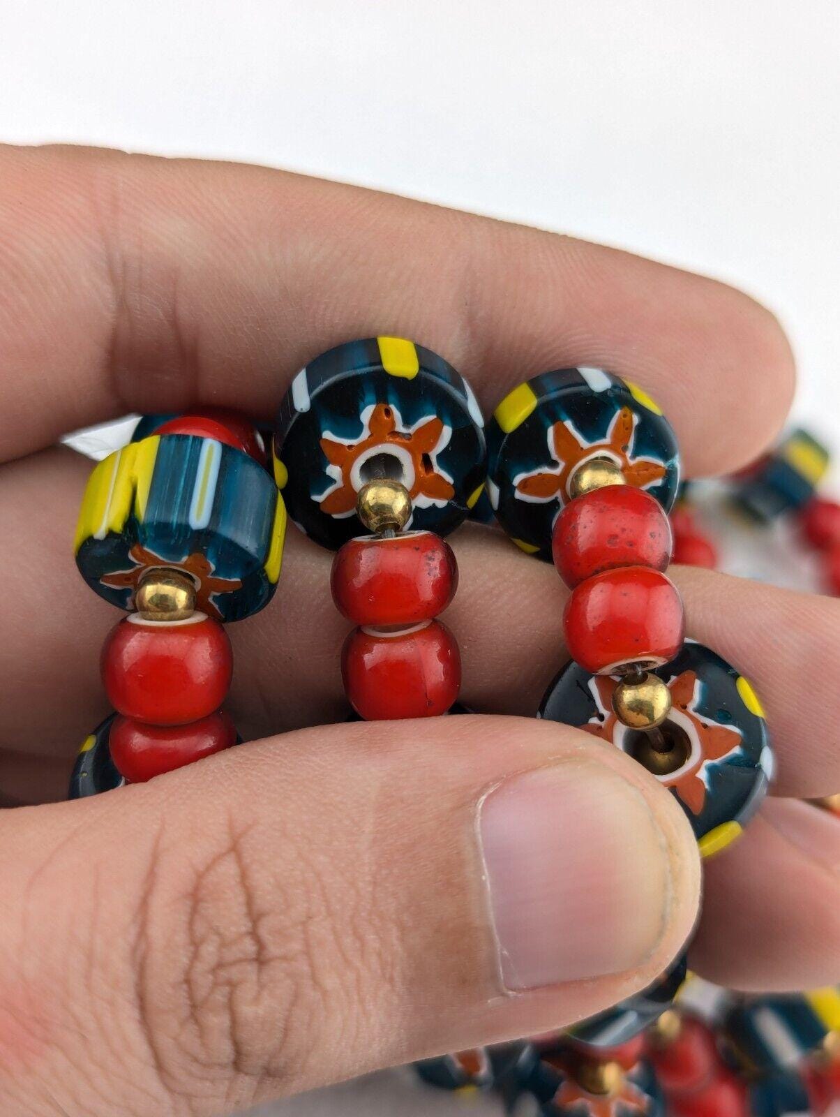 8mm antique venetian cranberry red white heart chevron beads bracelet