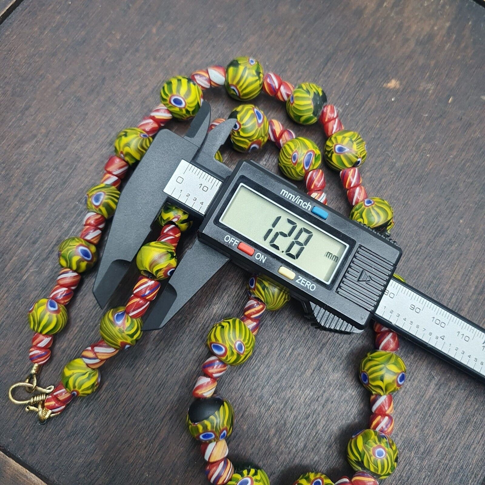 Vintage roman style green gabri eyes and african red glass beads necklaceGift