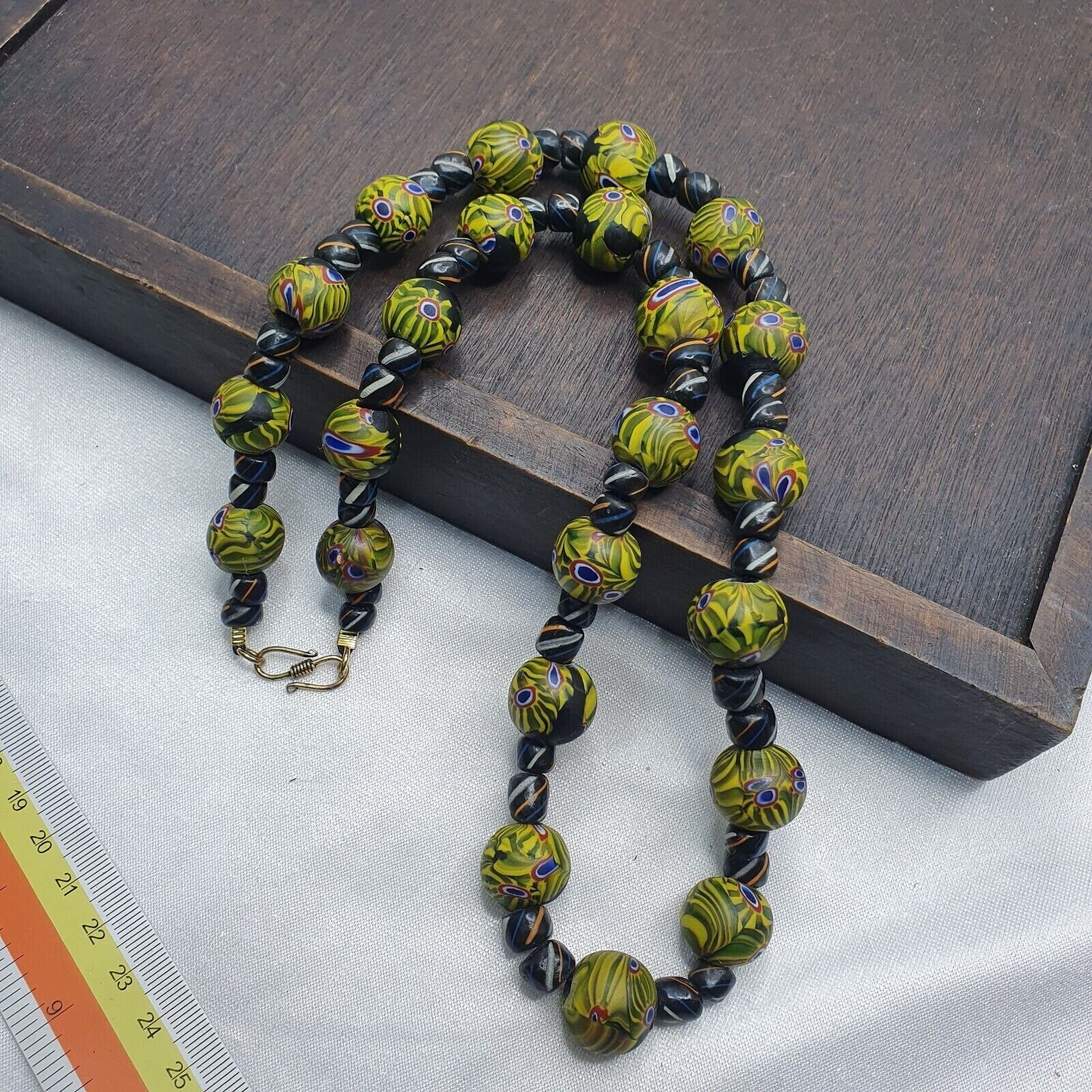 Vintage roman style green gabri eyes glass beads necklaceGift