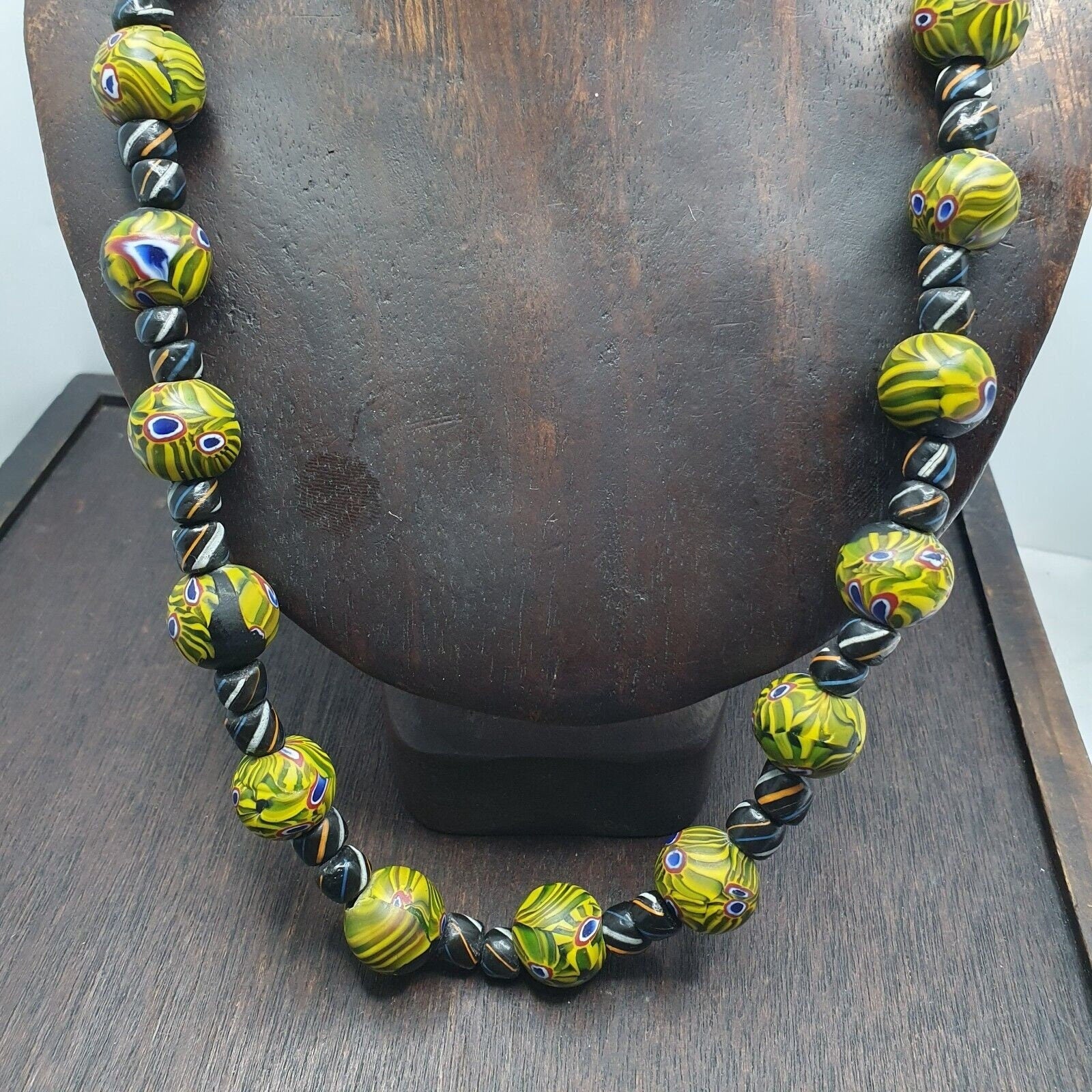 Vintage roman style green gabri eyes glass beads necklaceGift