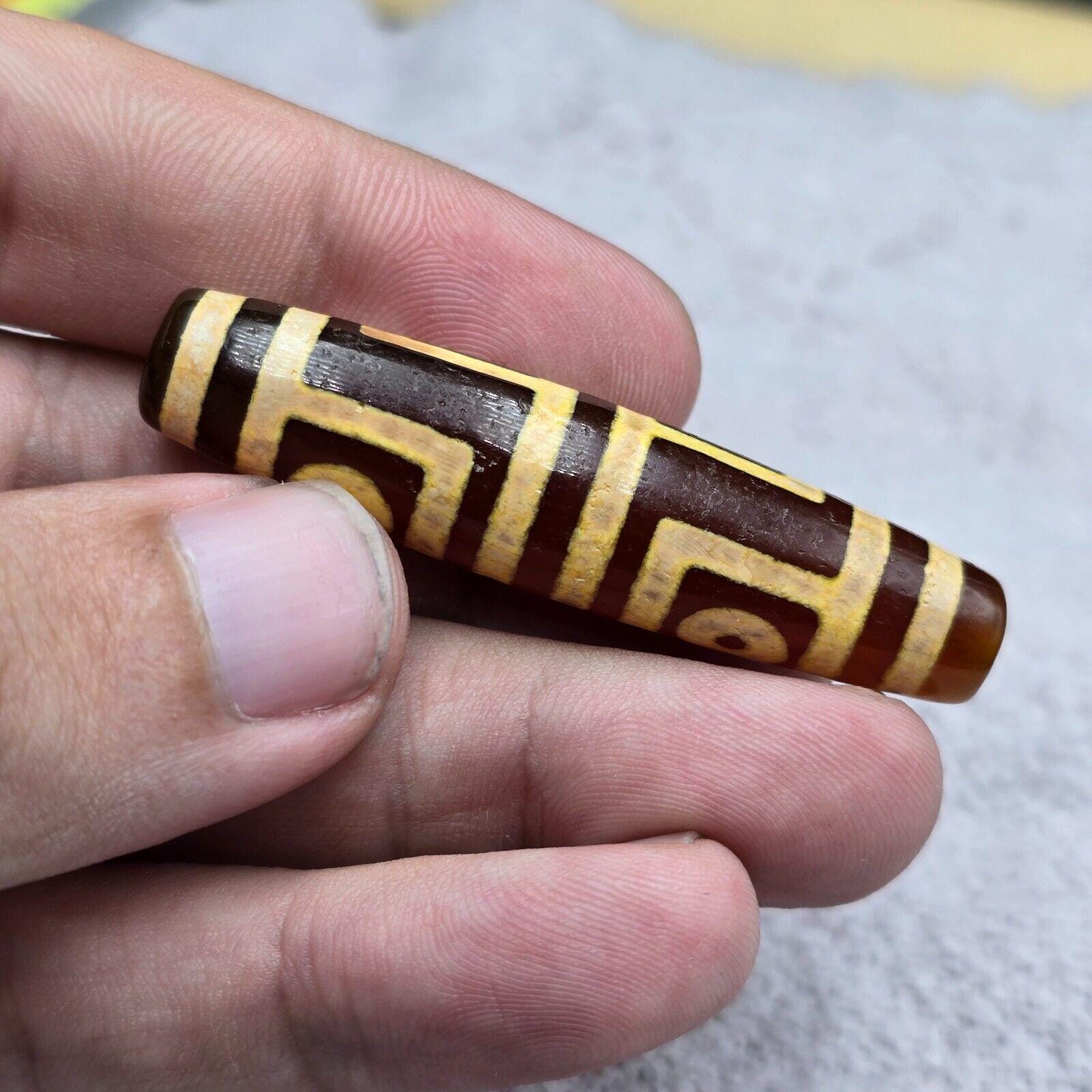 4 eyes himalayan tibetan agate dzi unique pattern spiritual amulet mala bead