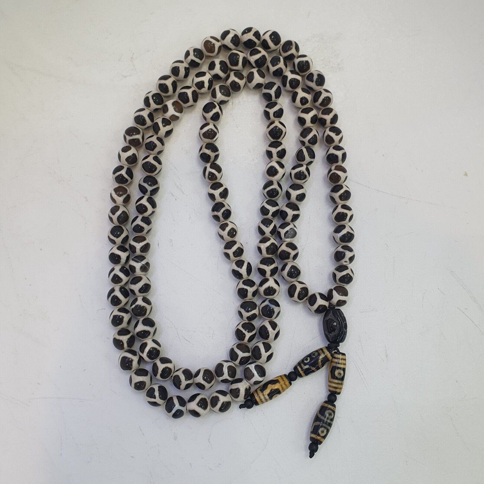Vintage Etched Agate Budhi Mala: 108 Beads Buddhist Rosary