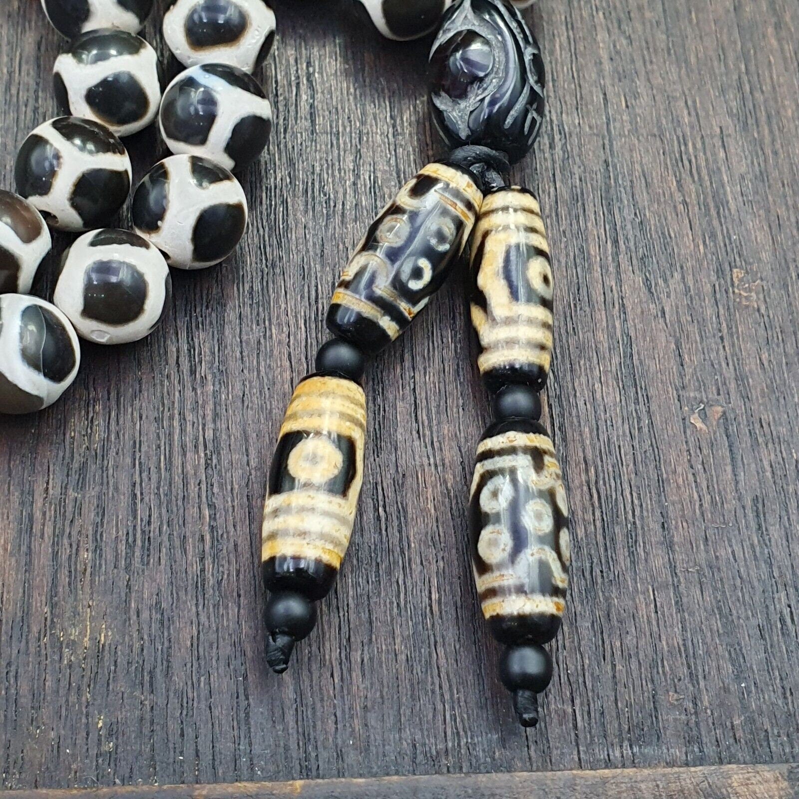 Vintage Etched Agate Budhi Mala: 108 Beads Buddhist Rosary