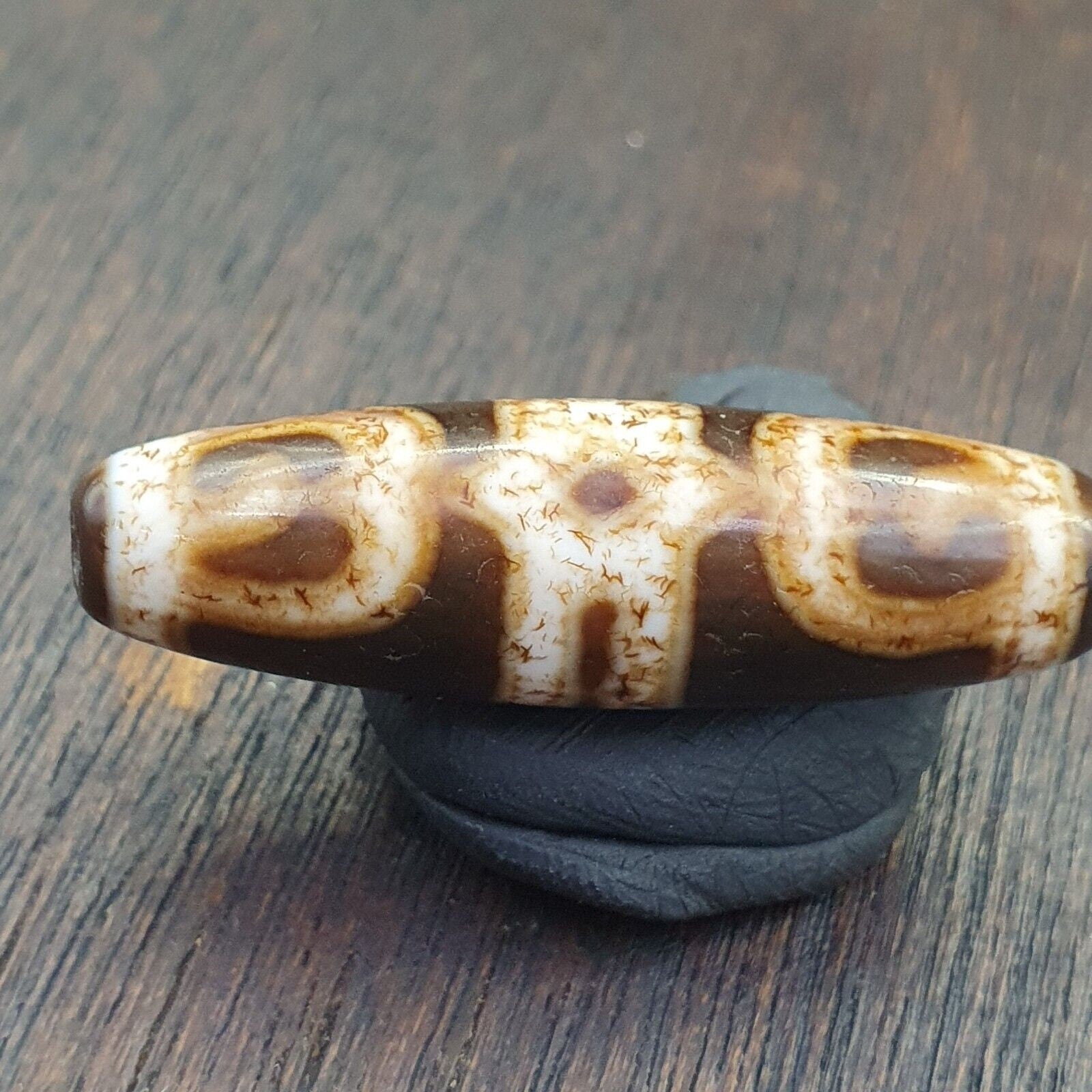 Vintage Agate Dzi Bead Amulet: Indo Tibetan Stone Pendant