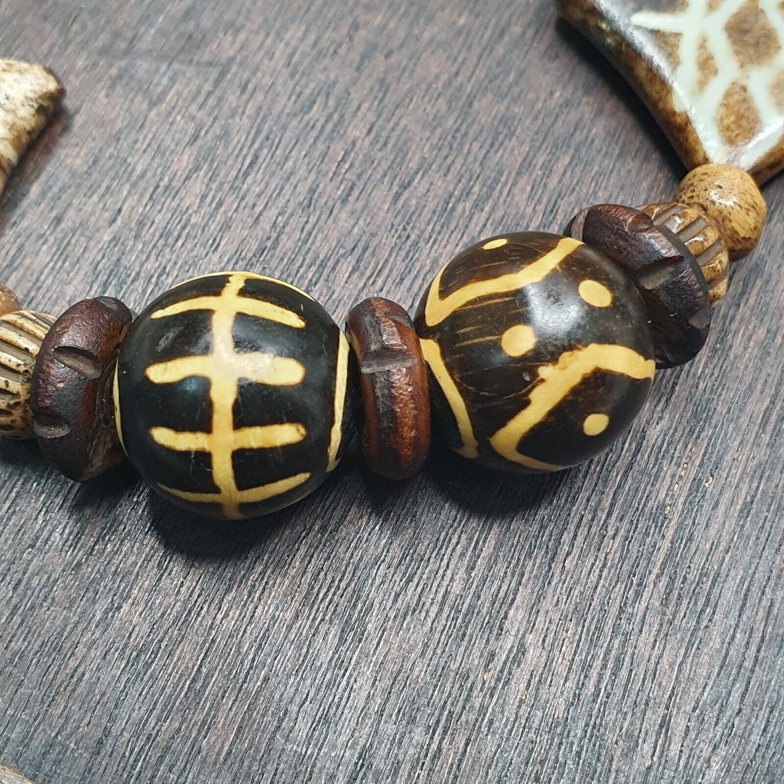 Pumtek beads necklace petrifiedwood great patterns necklace
