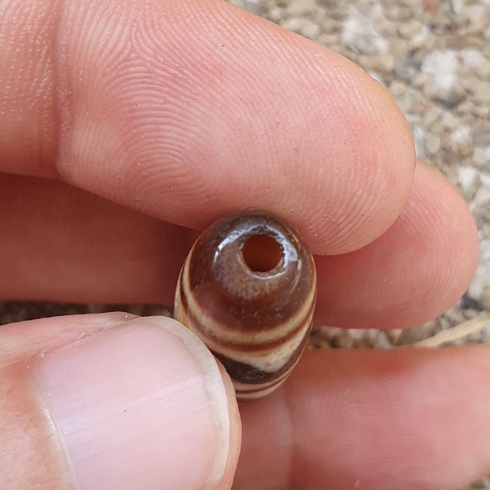 Himalayan indo tibetan agate zigzag lines bead unique patterns dzi amulet