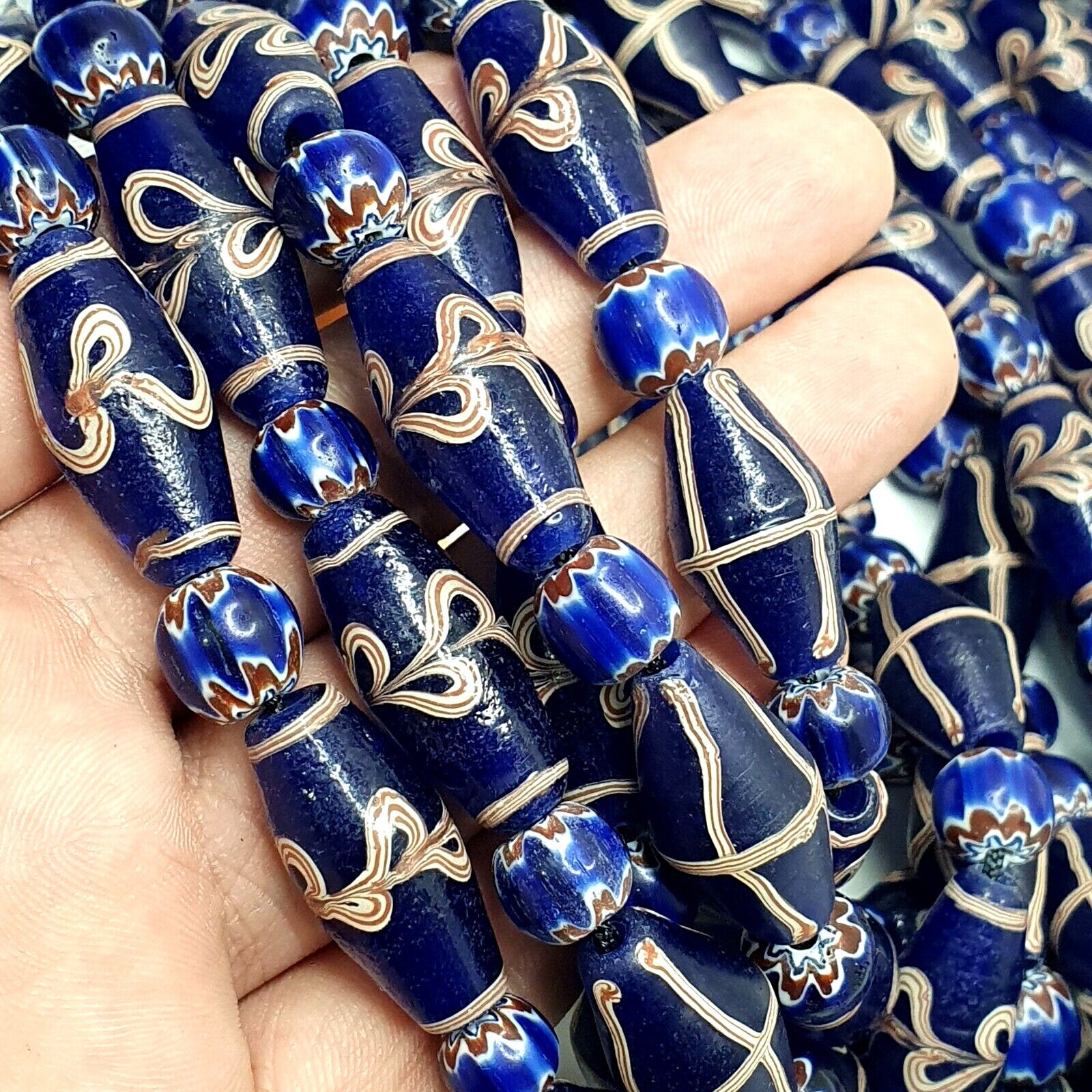 Vintage Blue Floral Art Glass Bead Necklace