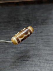 Tibetan Agate Dzi Bead Amulet: 3 Circle Eyes Stone