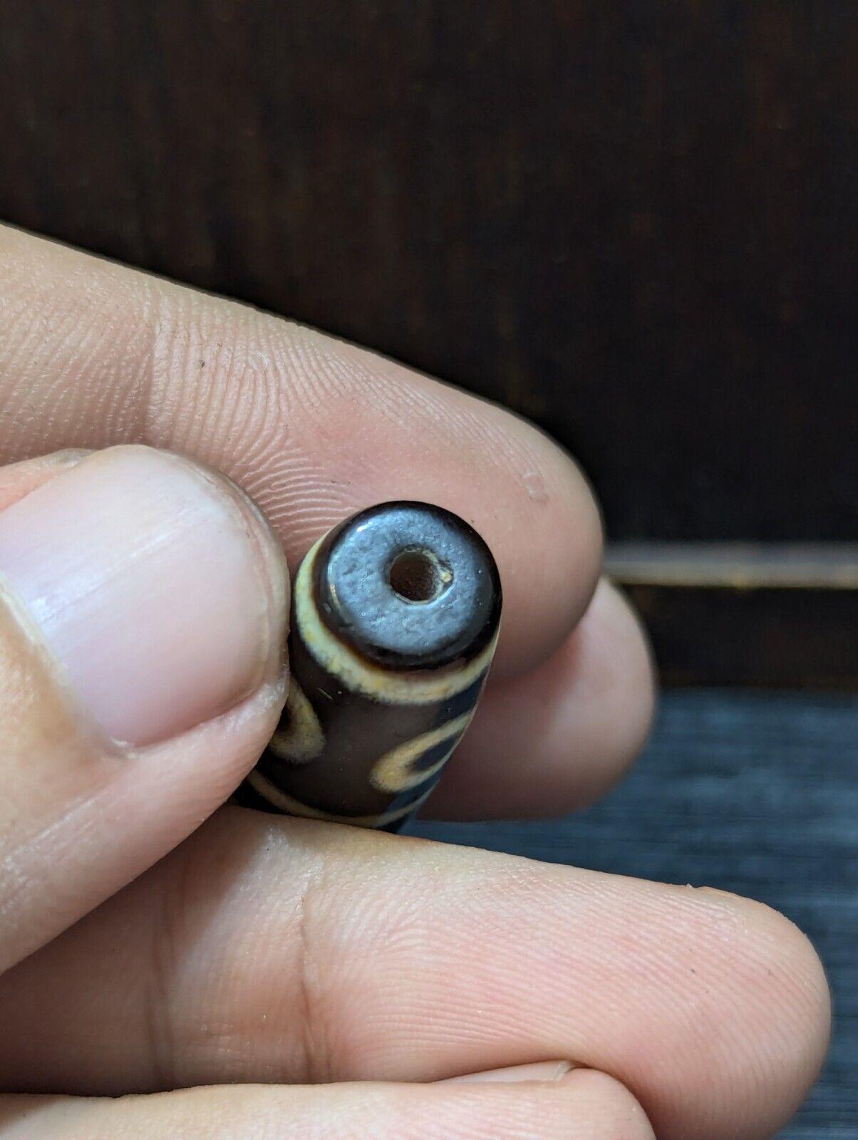 Very unique pattern 8 eye sky eyes agate stone dzi bead amulet