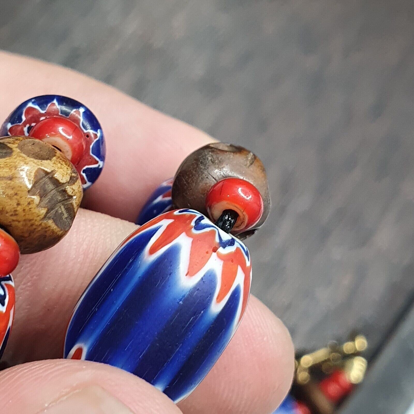 Vintage venetian style beads collection white heart chevron beads necklace b21