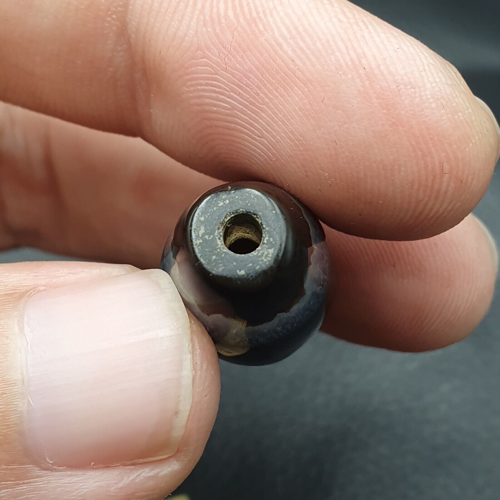 2 antique yemeni agate natural rare pattern african banded agate bead  ym-53