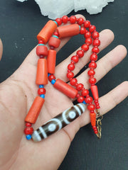 Himalayan indo tibetan 7 eyes dzi with antique venetian glass amulet necklace
