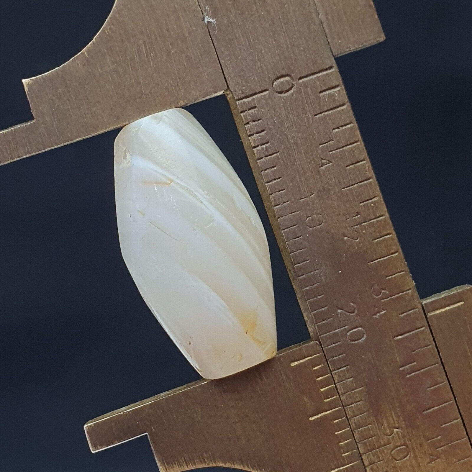 2 beads lot ancient 0ld sulaimany antique agate stone beads amulet from pakistan