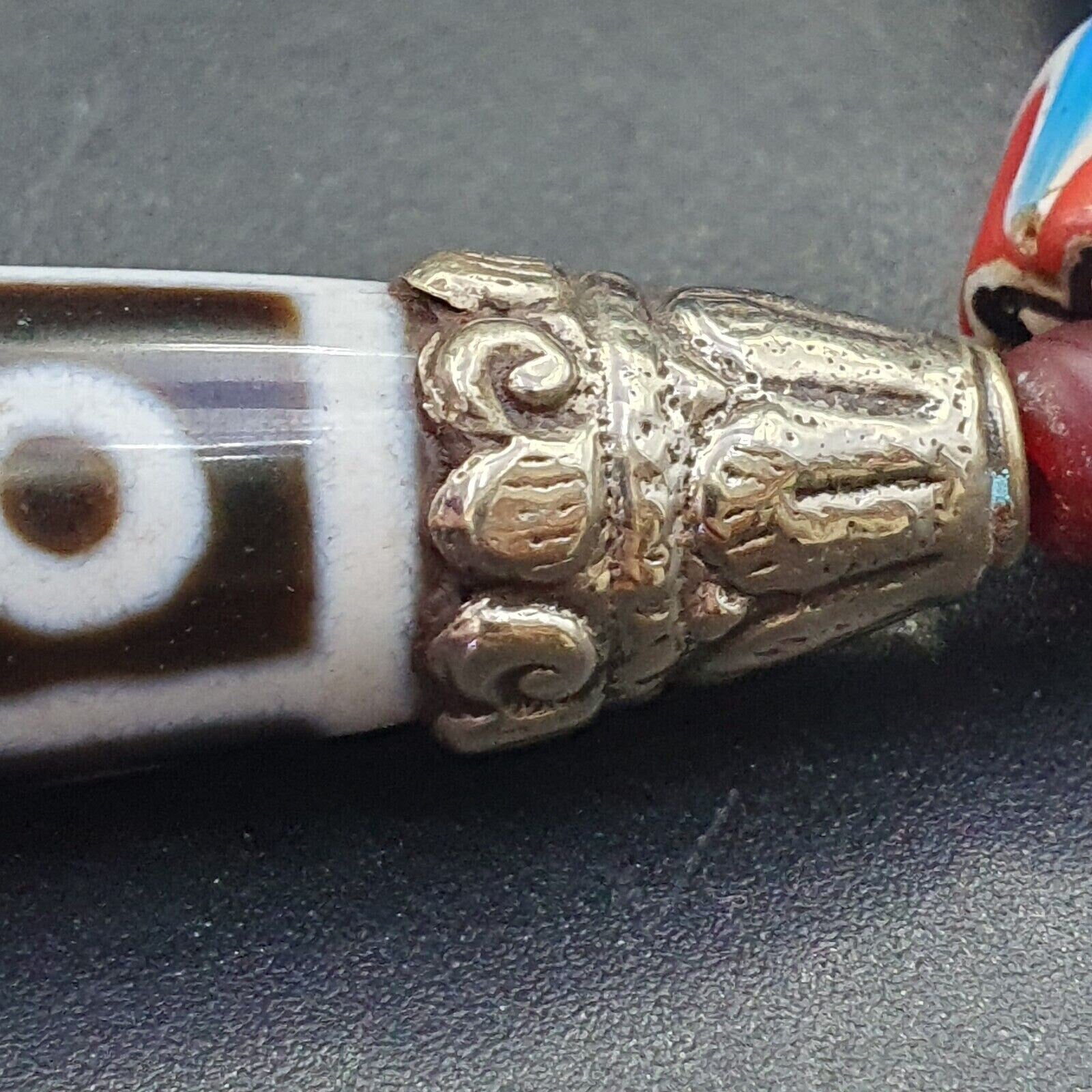 9 falling eyes tibetan silver nepalese dzi agate bead pendant necklace