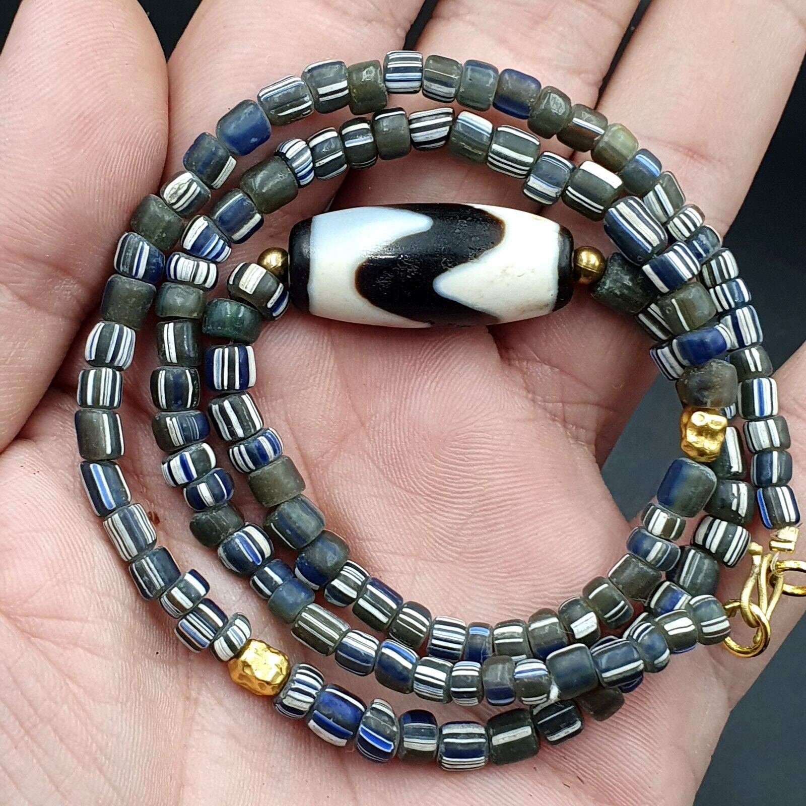 Himalayan indo tibetan beads zigzag line pattern dzi amulet agate beads necklace