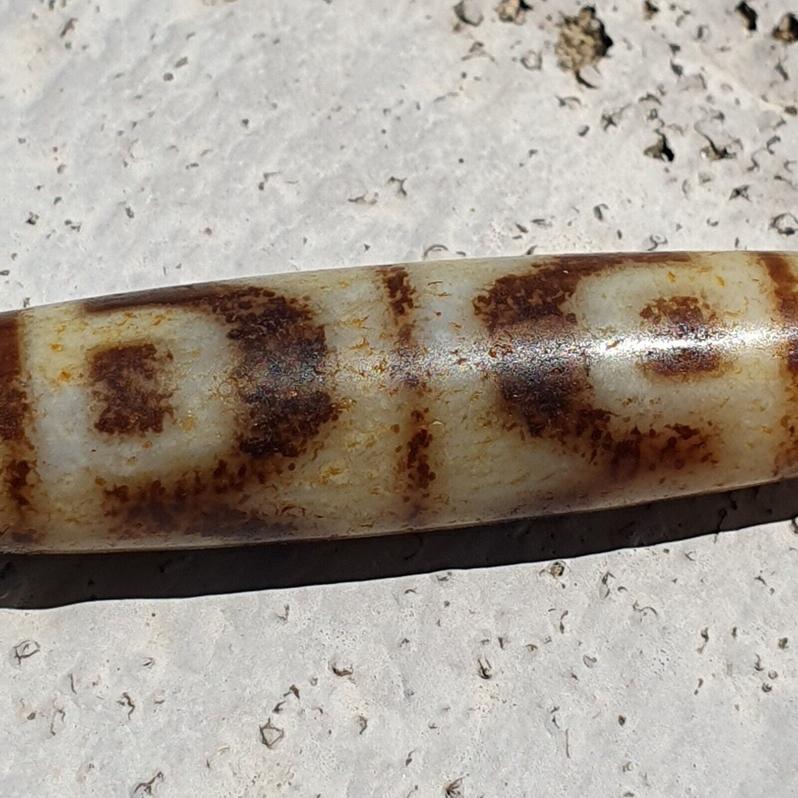 T36- himalayan tibetan dzi 6 eyes triple lines spiritual amulet mala bead