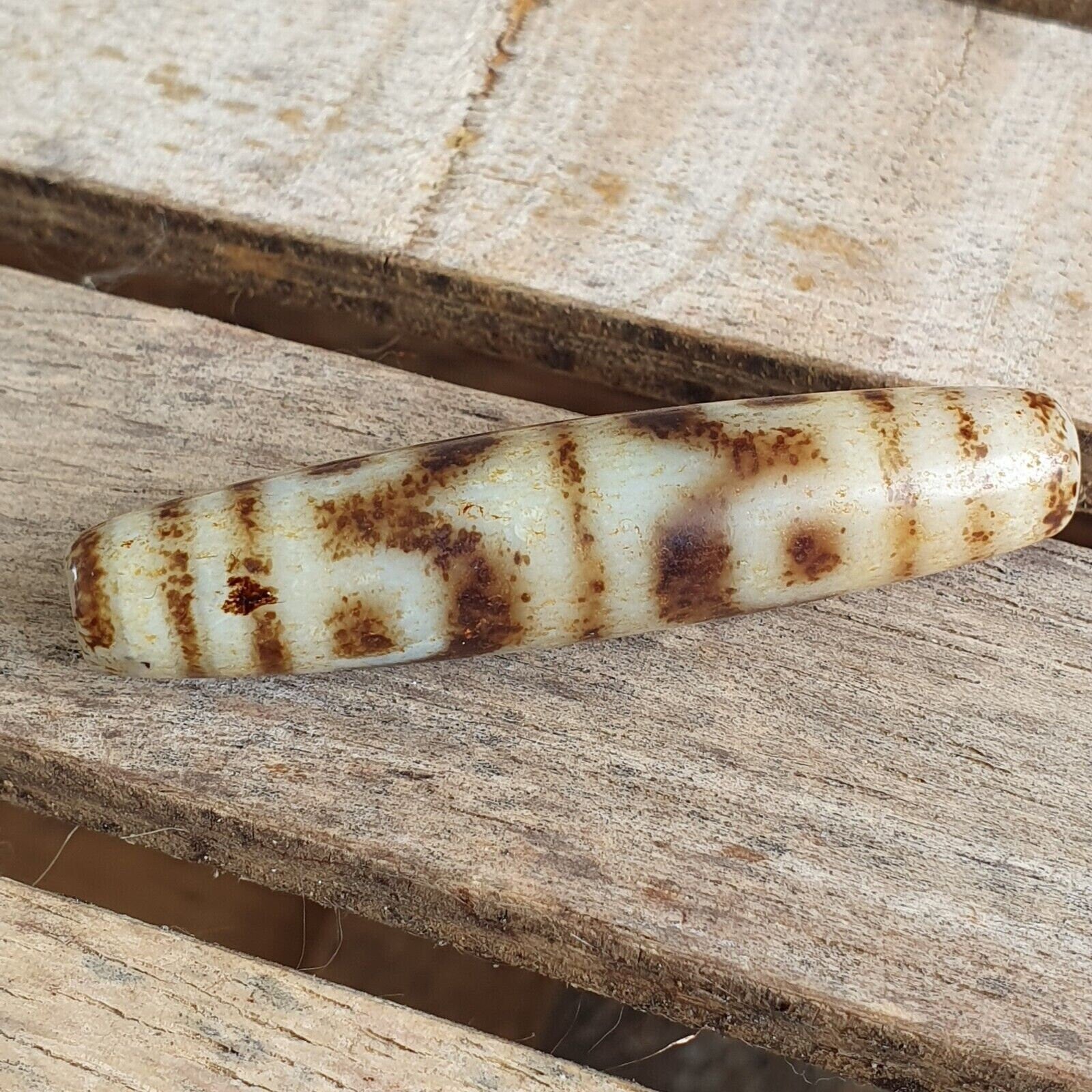 T36- himalayan tibetan dzi 6 eyes triple lines spiritual amulet mala bead