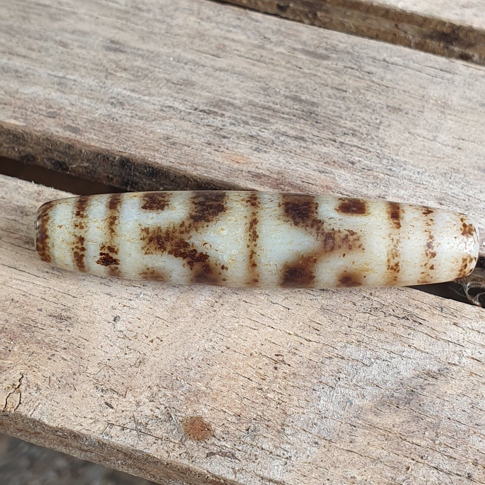 T36- himalayan tibetan dzi 6 eyes triple lines spiritual amulet mala bead