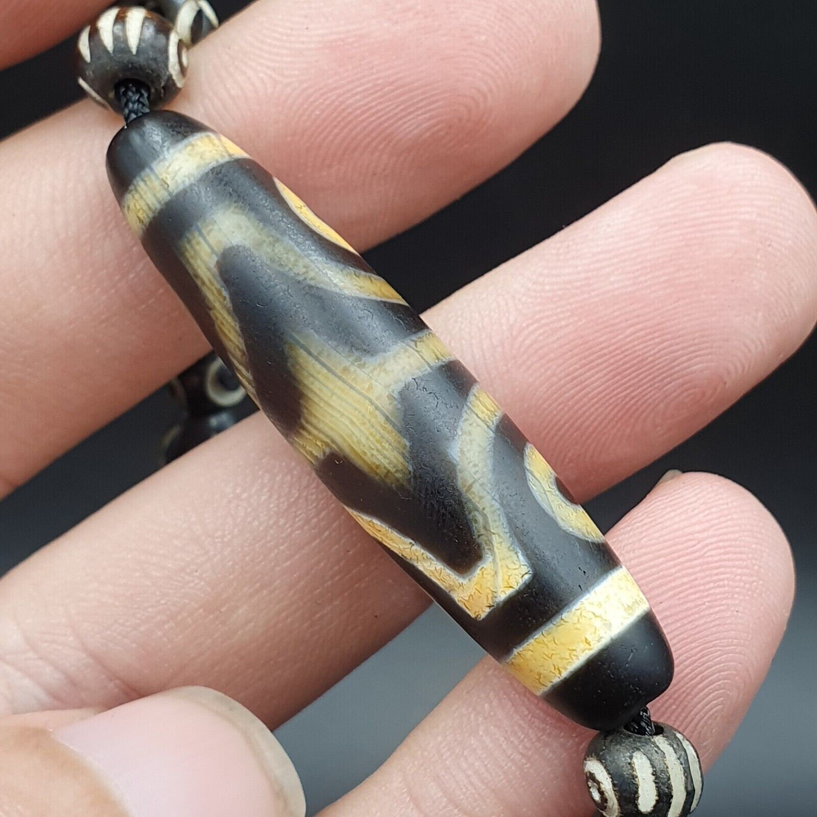 Vintage antique agate 4 eye bead tibet himalayan dzi pendant necklace