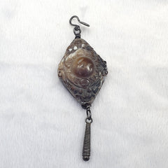 Antique tibetan himalayan carving agate beads pendant with sterling silver