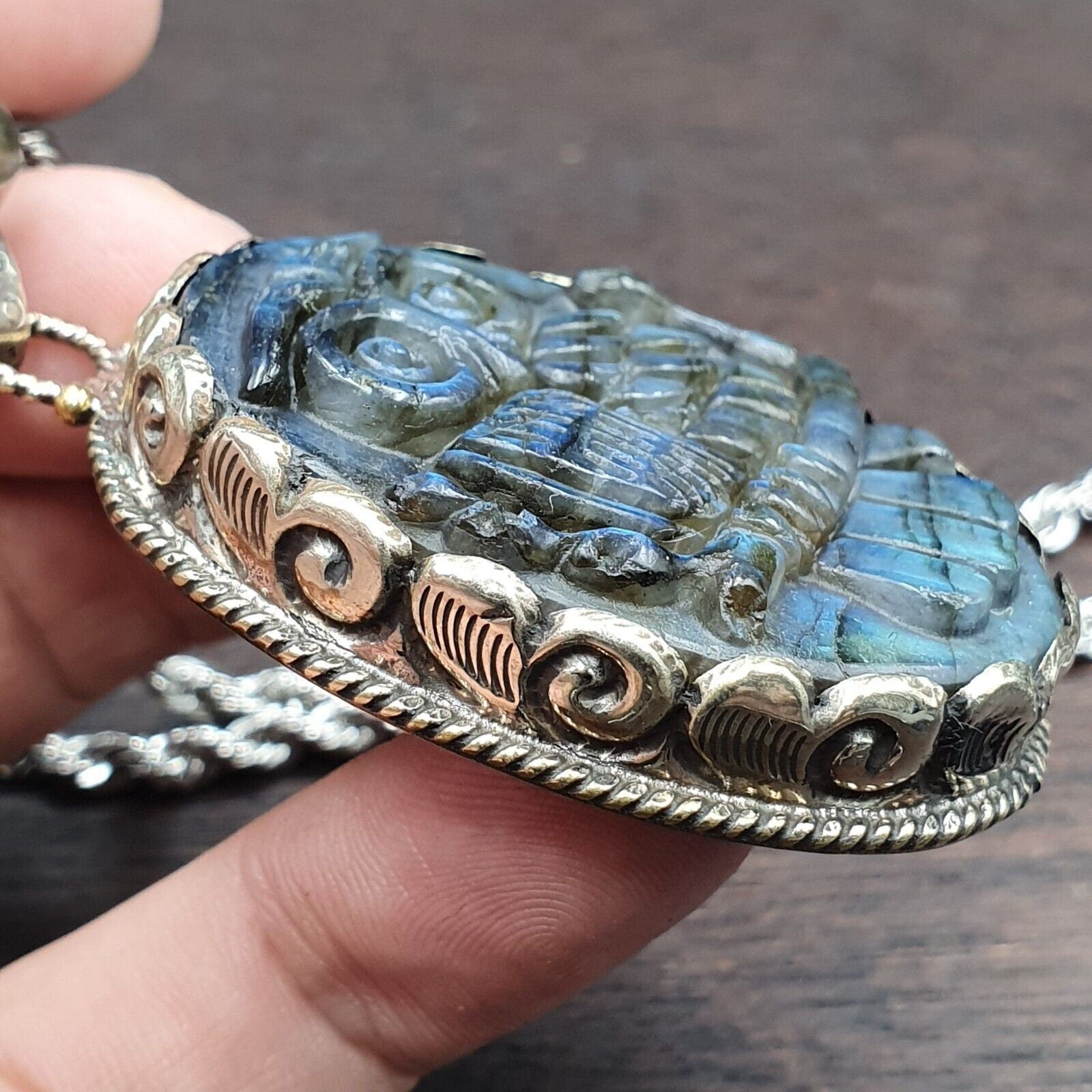 Big men's vintage natural blue fire carving labradorite owl figurine necklace 2
