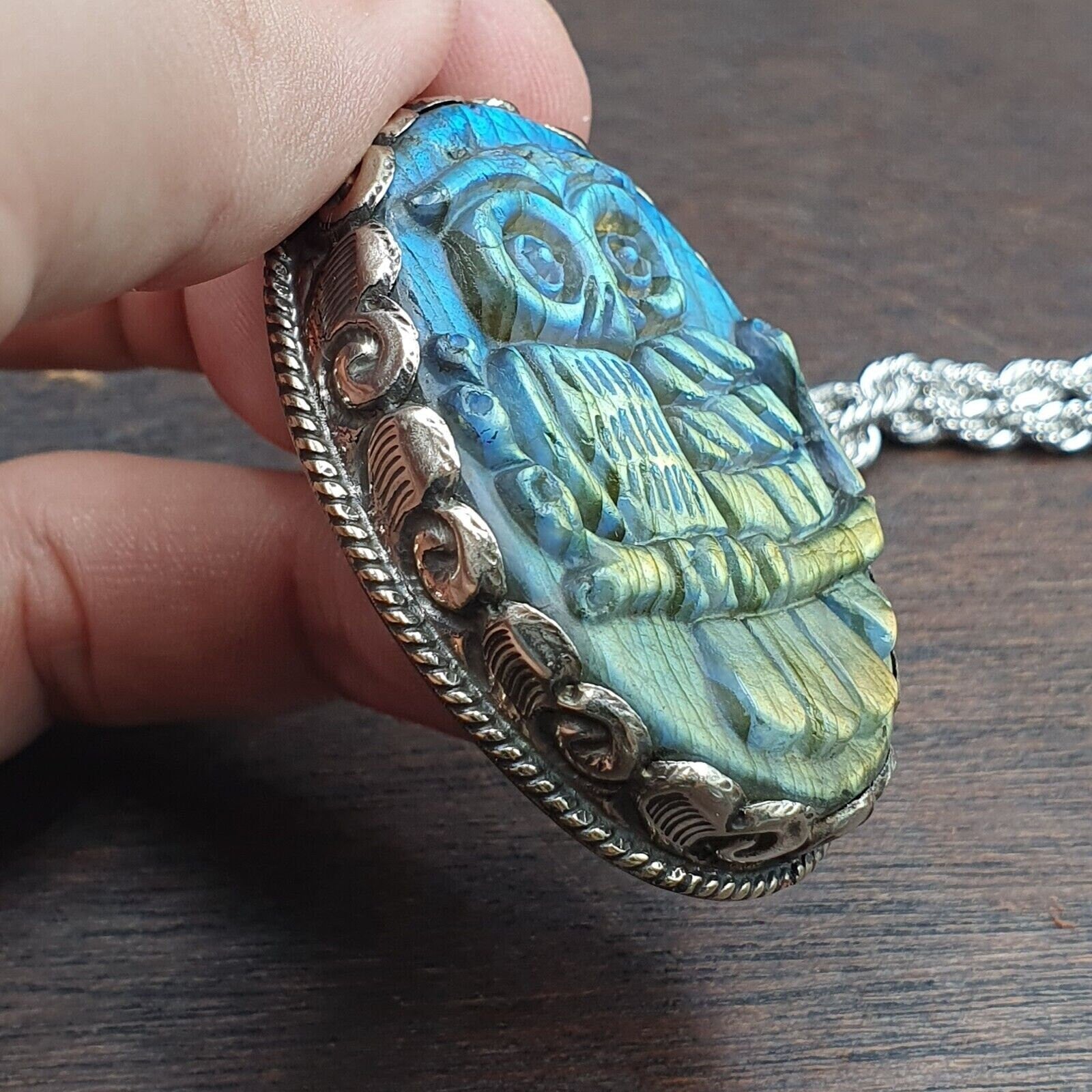 Big men's vintage natural blue fire carving labradorite owl figurine necklace 1