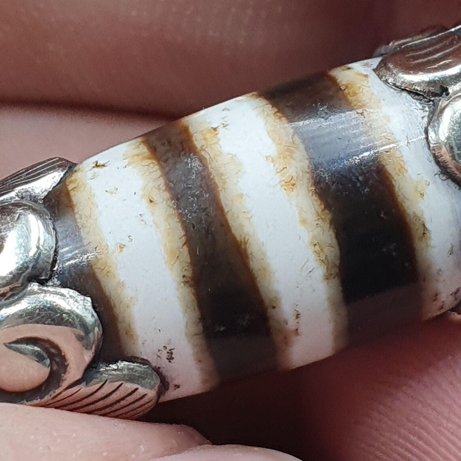 Rare 3 stripes tibetan silver nepalese agate bead dzi pendant necklace