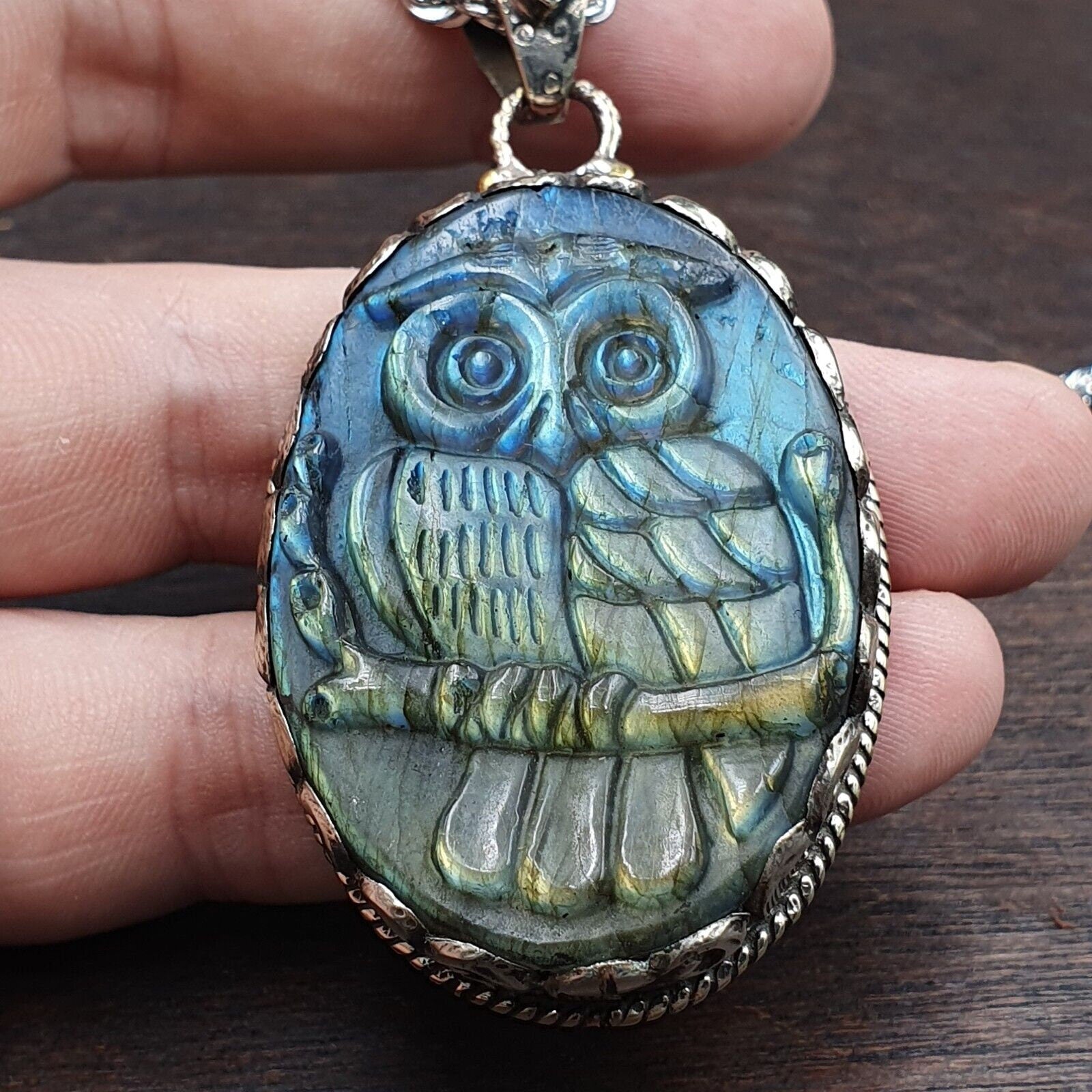 Big men's vintage natural blue fire carving labradorite owl figurine necklace 1