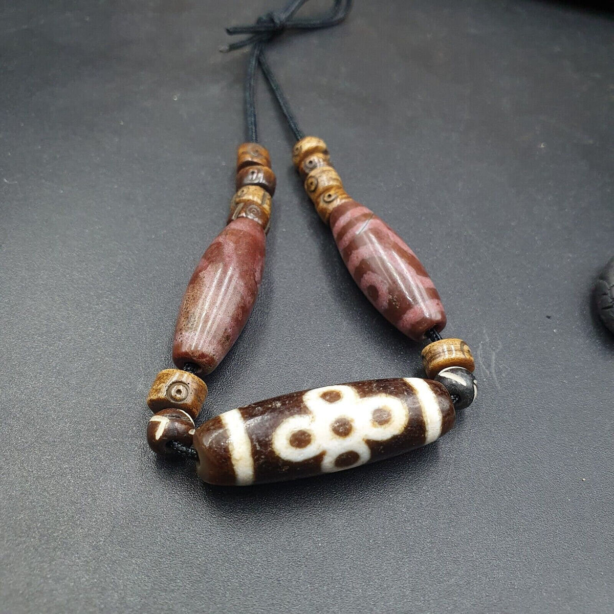 Power beads lot indo tibetan himalayan flower 5 eyes agate bead amulet dzi