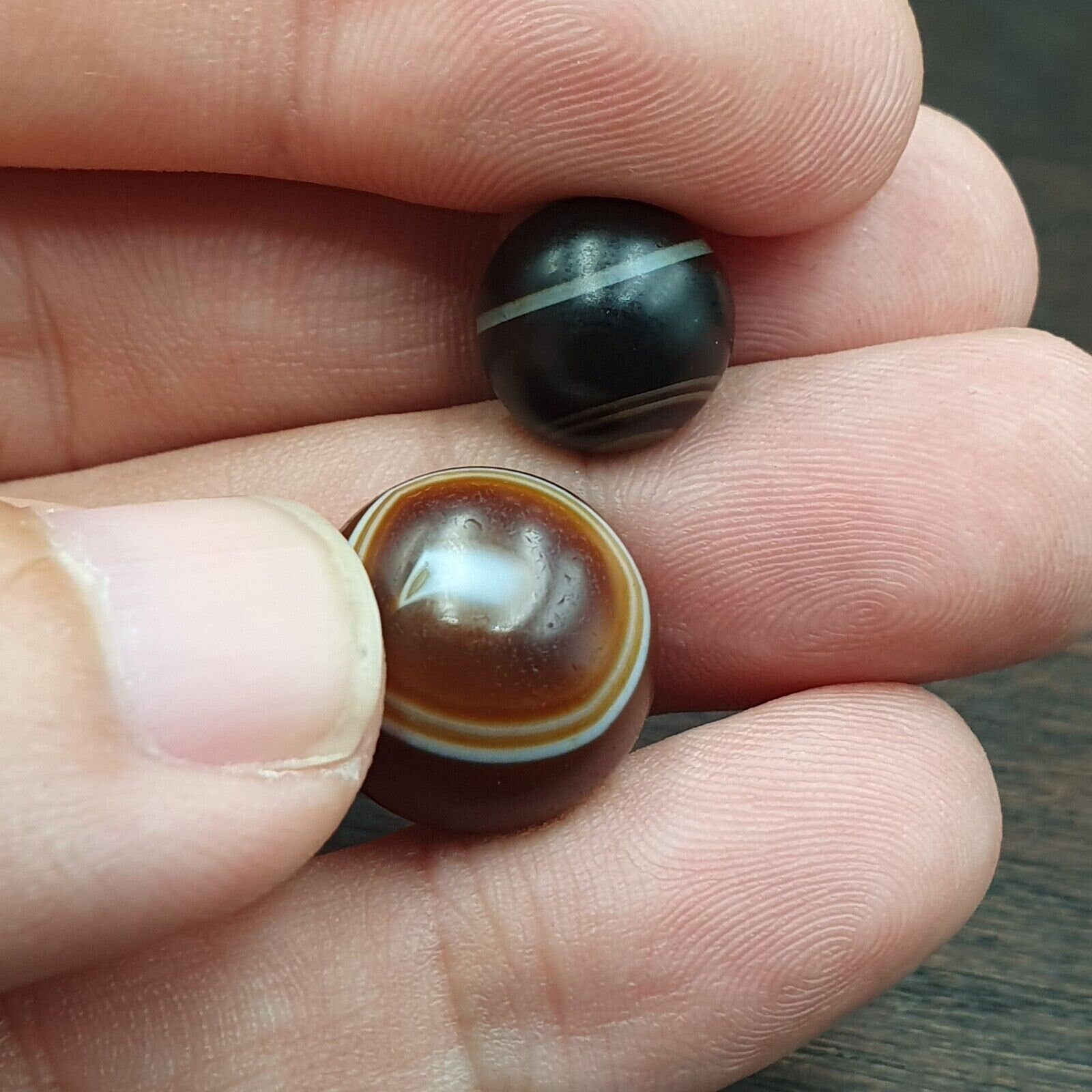 Antique tibetan agate bead natural eyes patterns agate no holes lot 2 pcs