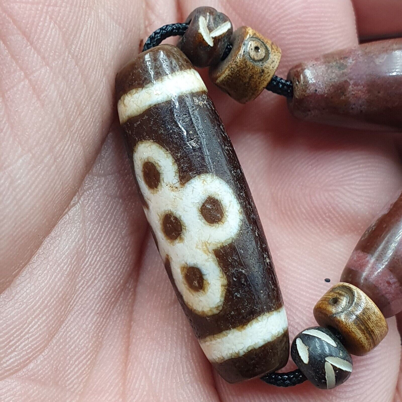 Power beads lot indo tibetan himalayan flower 5 eyes agate bead amulet dzi