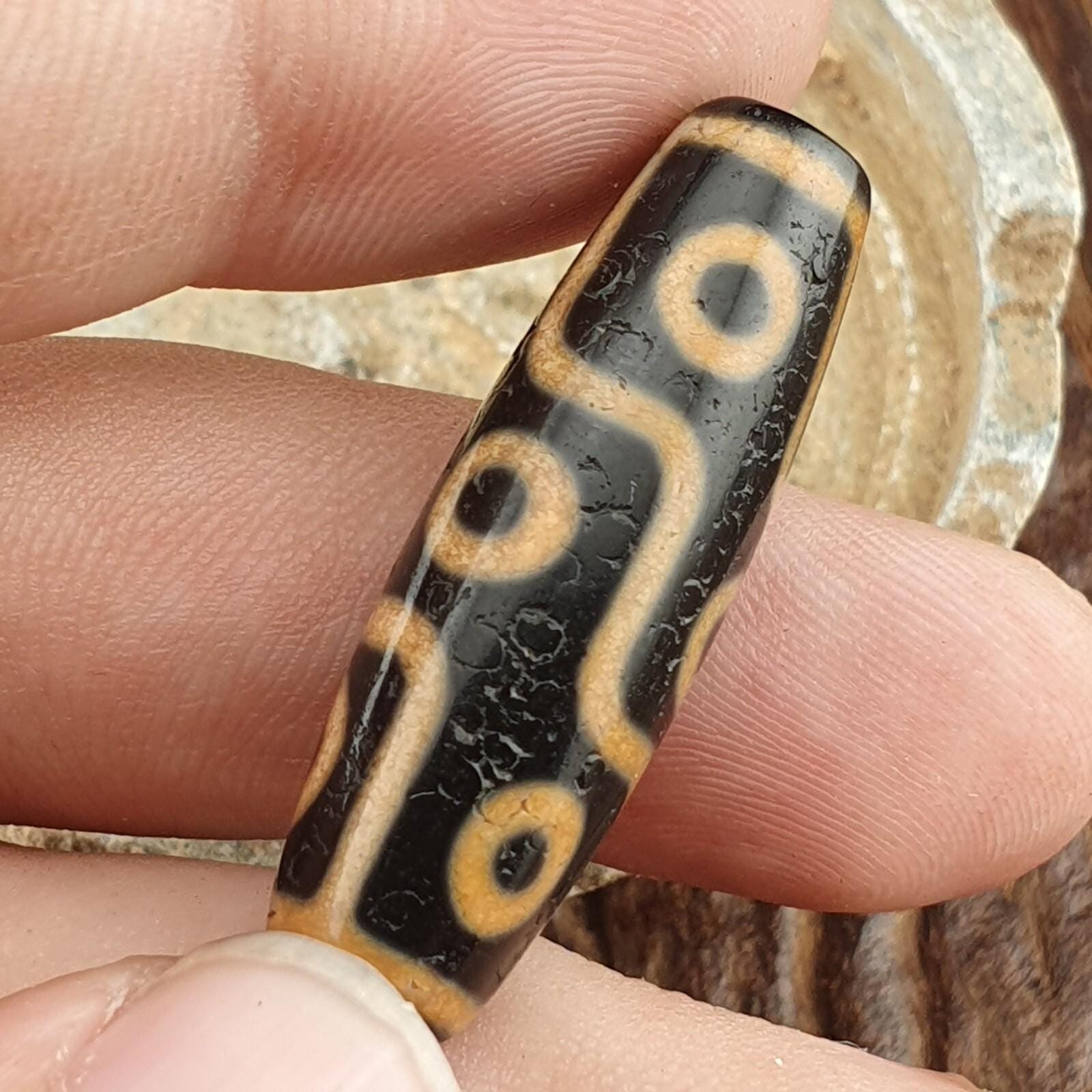 9 Eyes Dzi Bead Tibetan Agate Necklace – Unique Himalayan Indo Pattern, Spiritual Protection Jewelry