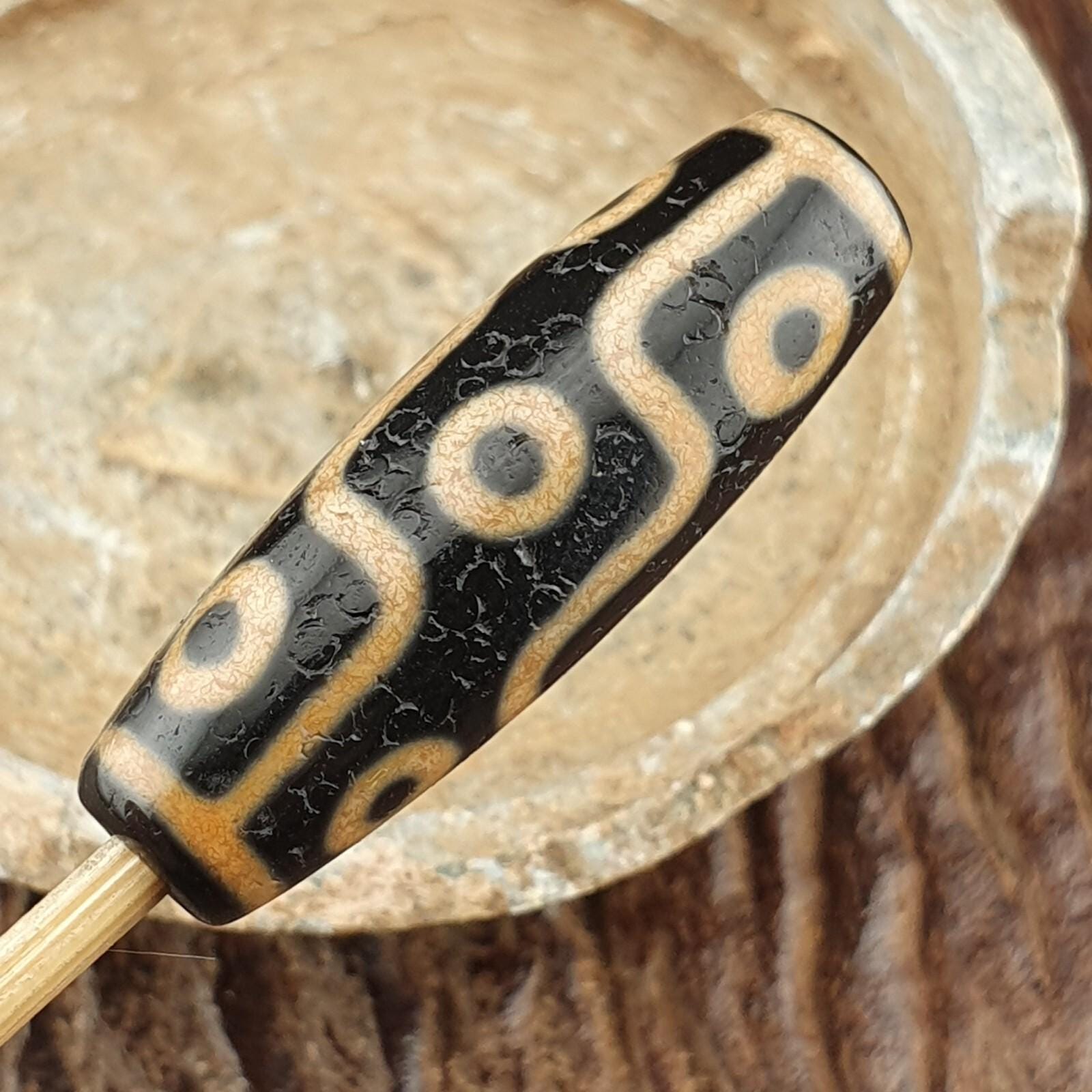 9 Eyes Dzi Bead Tibetan Agate Necklace – Unique Himalayan Indo Pattern, Spiritual Protection Jewelry