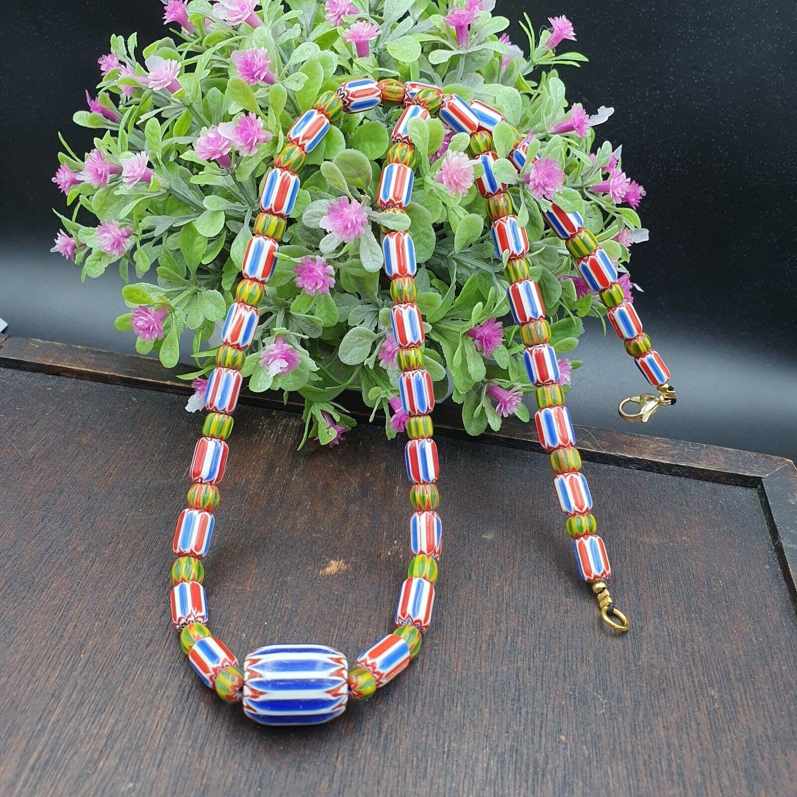 Ych-15 venetian inspired chevron beads necklace